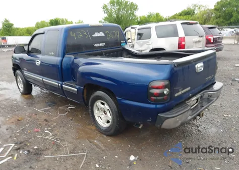 2002 Chevrolet Silverado 1500 Ls z USA, uszkodzony, nr VIN 1GCEC19V02Z213790
